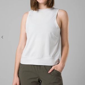NWT prAna  Sol searcher Tank